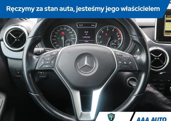 Mercedes-Benz Klasa B cena 43000 przebieg: 144231, rok produkcji 2012 z Ustroń małe 211